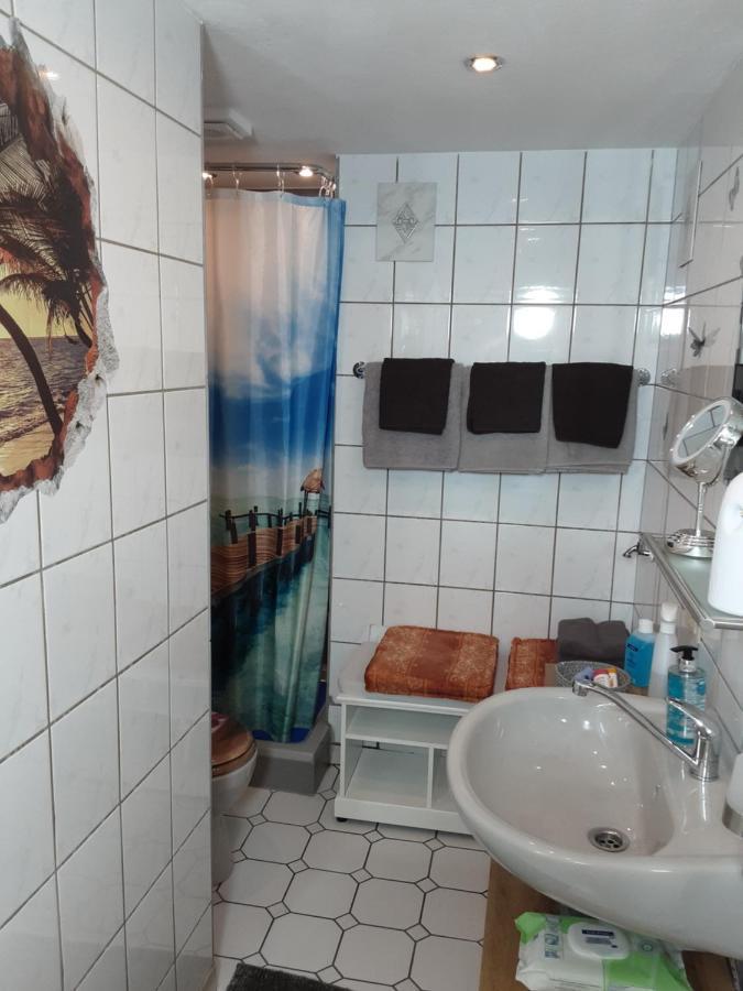 Zum Goldenen Tal Apartment Grafendhron Bagian luar foto